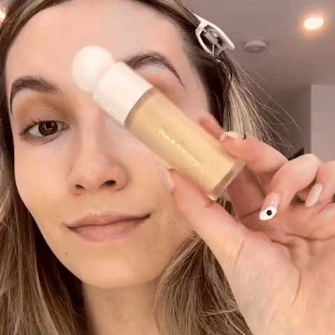 Video | Liquid Touch Brightening Concealer | Uperfect Perú